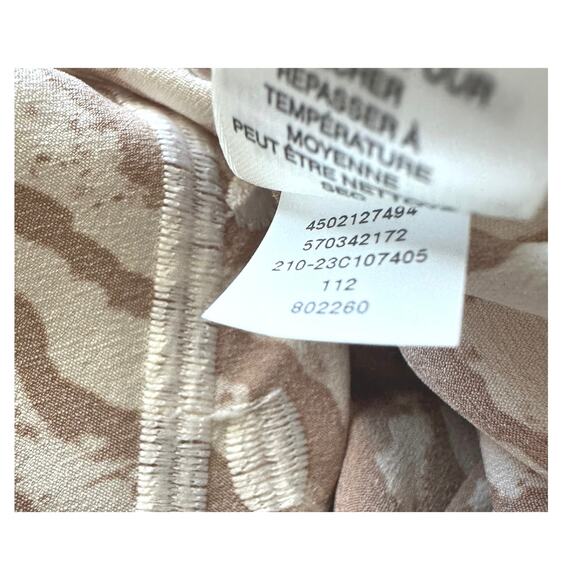 Chico’s Women’s 3 Highland Park Animal Print Embroidered 3/4 Sleeve Popover Top - Picture 11 of 11